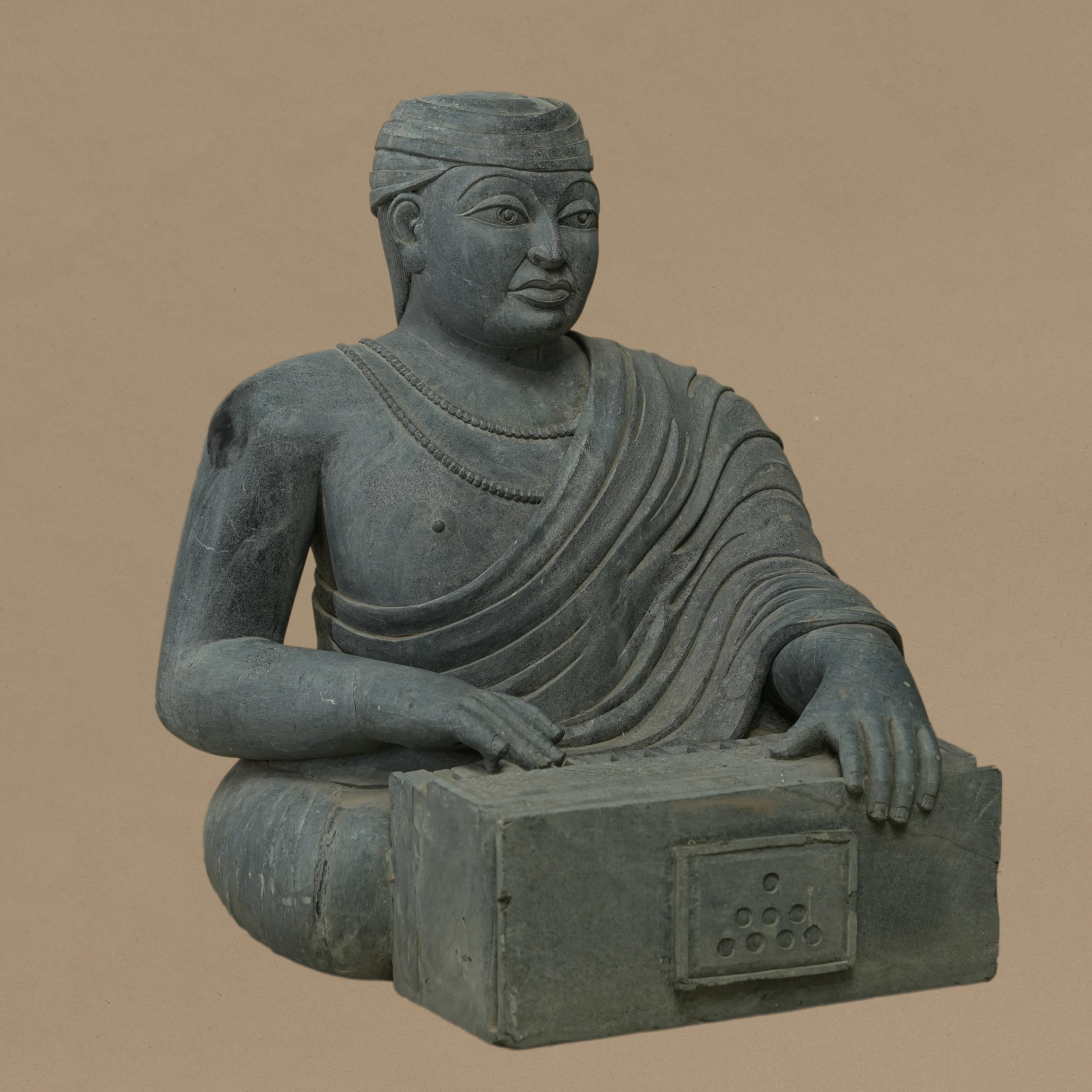 16" Harmonium-Playing Musician Statue | Handcrafted from Dungarpur Black Stone