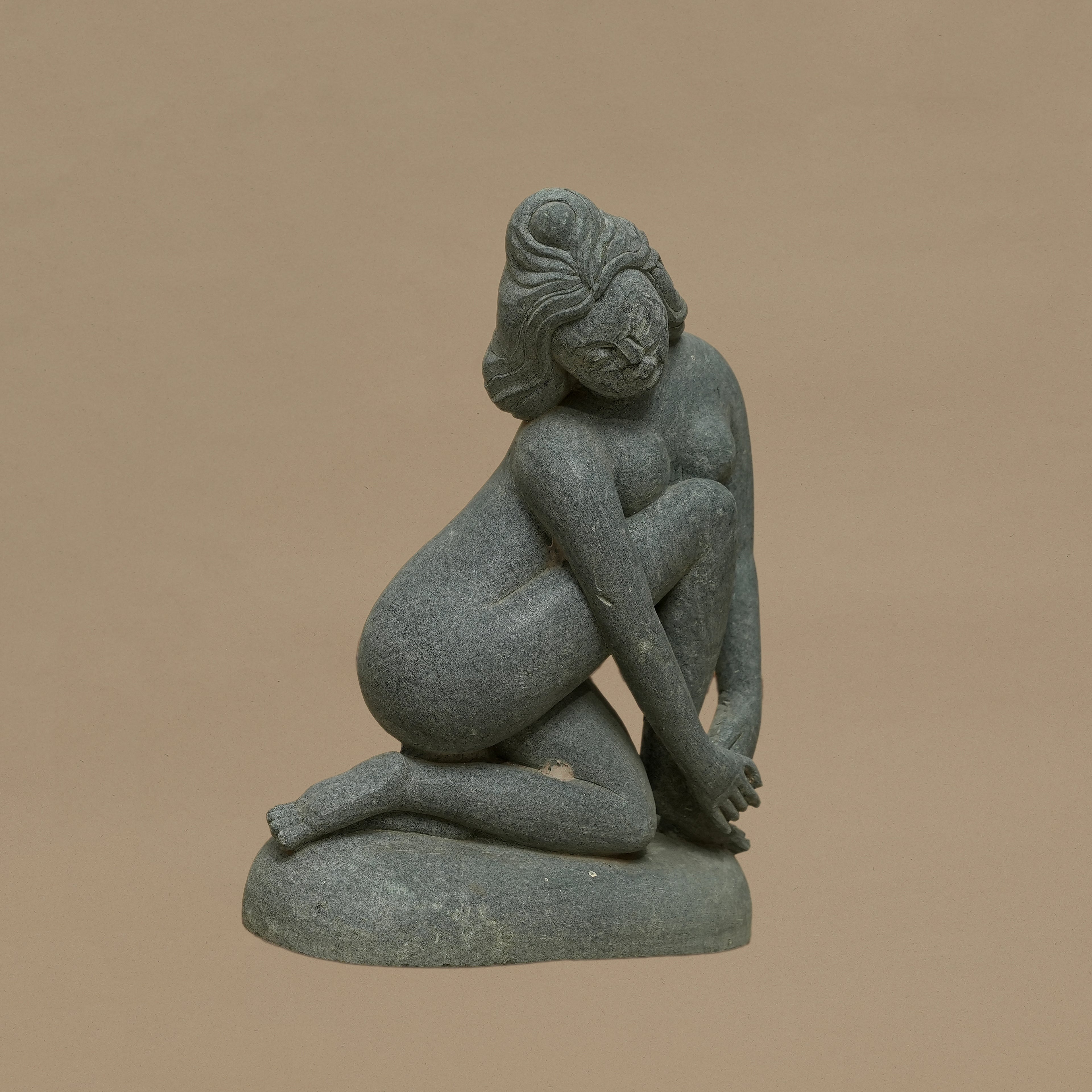 08" Sitting Female Statue | Handcrafted from Dungarpur Black Stone