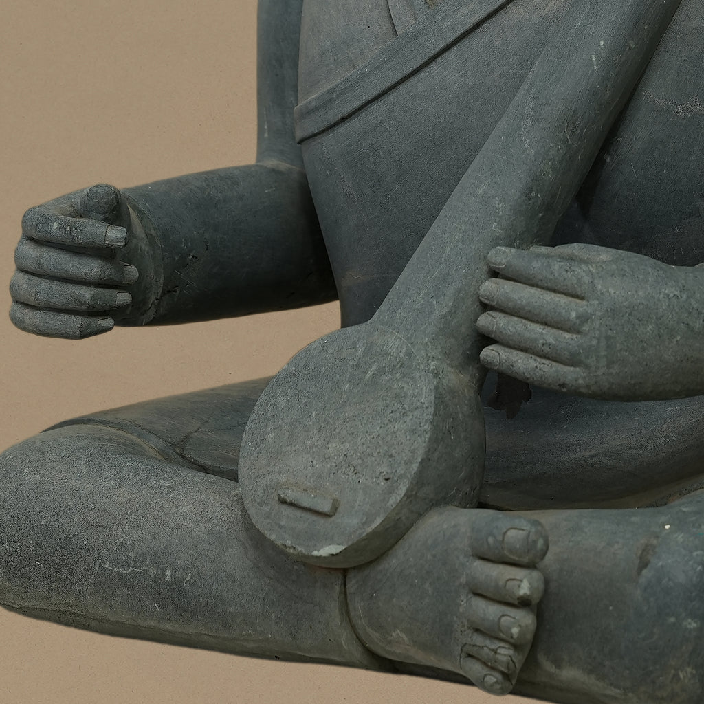 16" Tanpura-Playing Musician Statue | Handcrafted from Dungarpur Black Stone